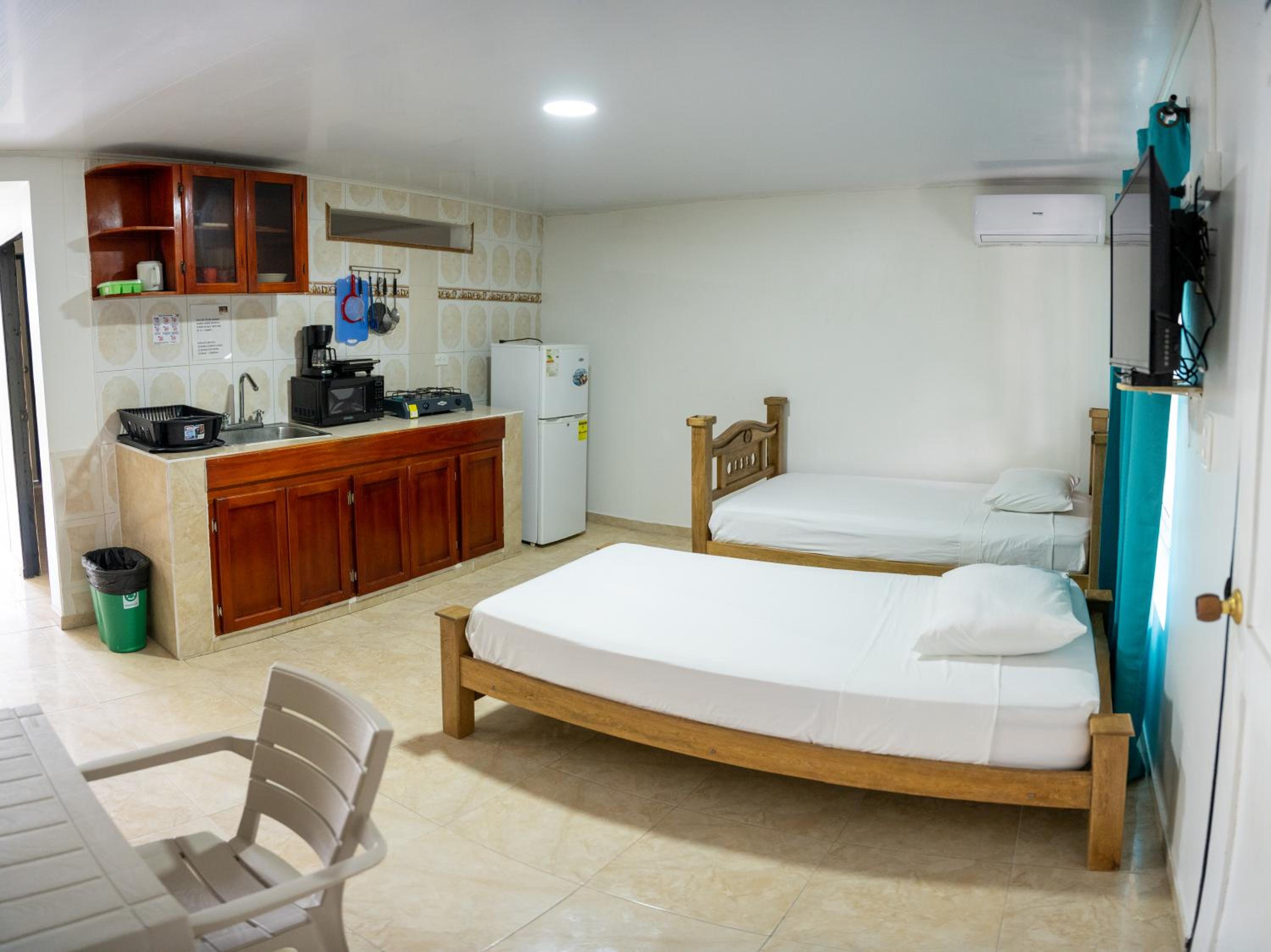 Rocky Cay Lodging