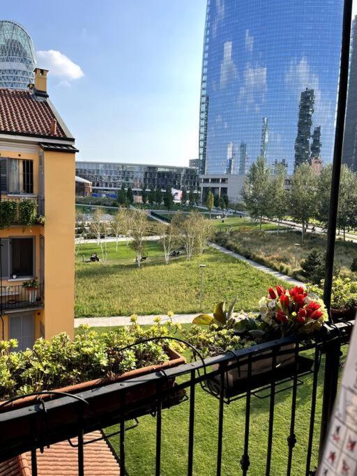 Sotto il bosco Verticale house