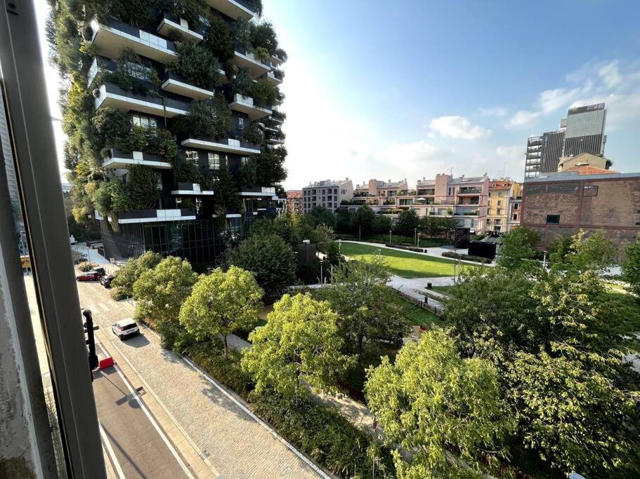 Sotto il bosco Verticale house