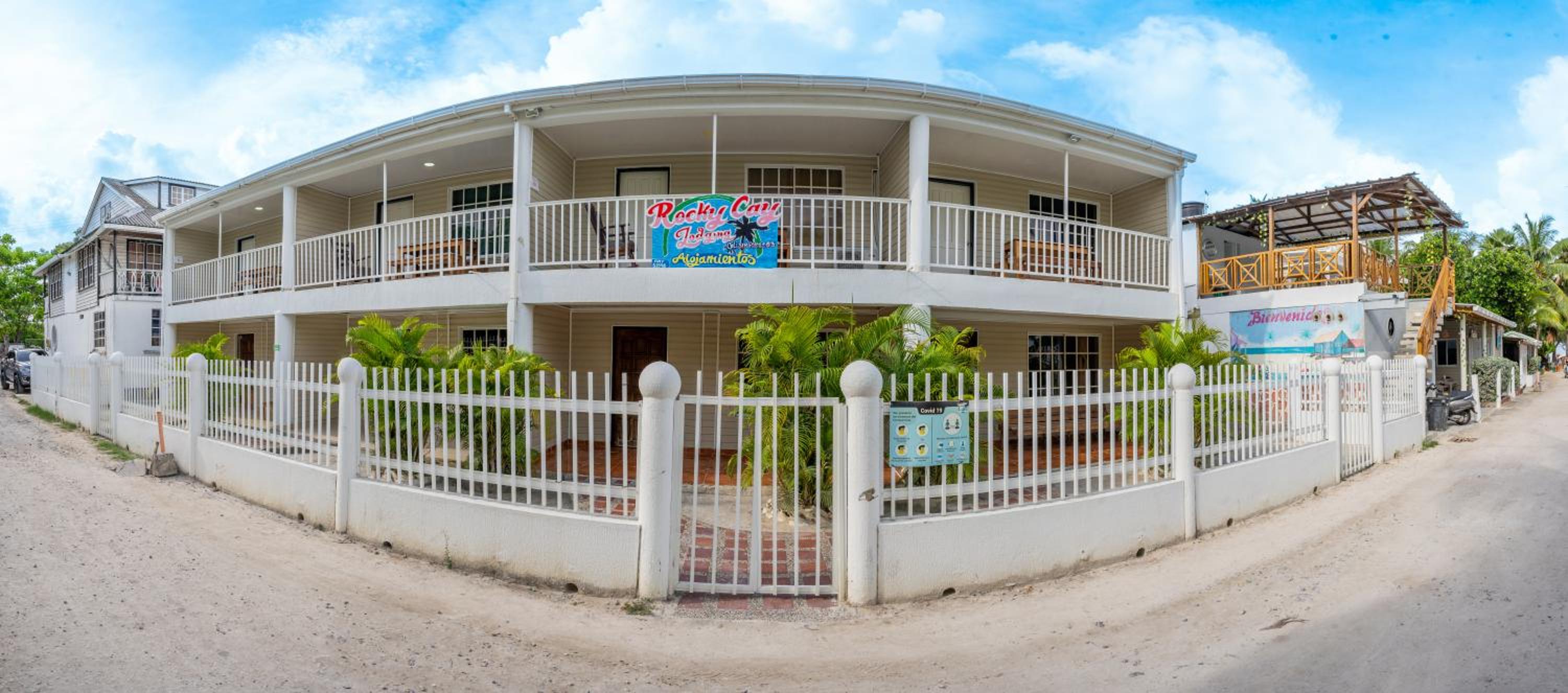 Rocky Cay Lodging