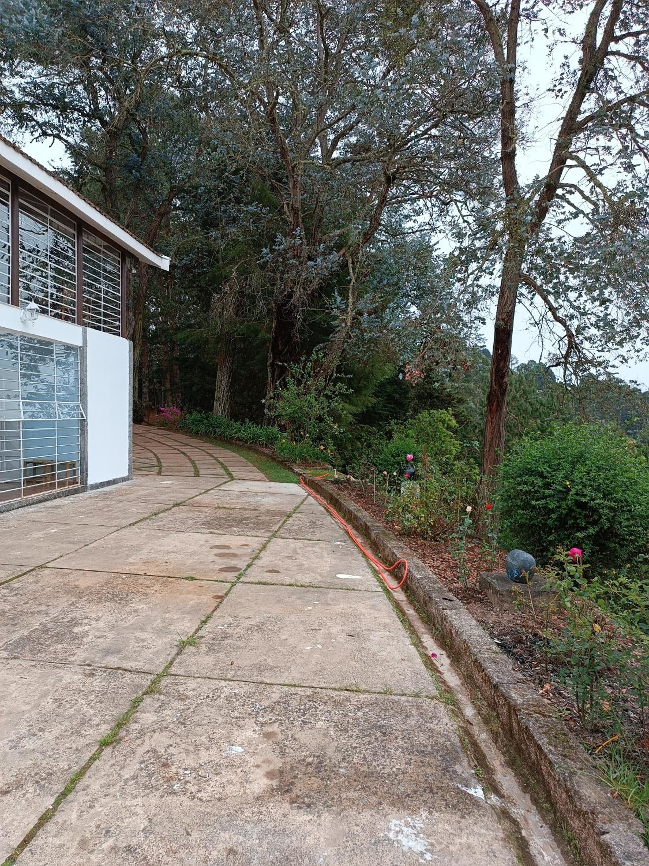 Casa de Campos do Jordao no alto da Vila Inglesa com vista maravilhosa