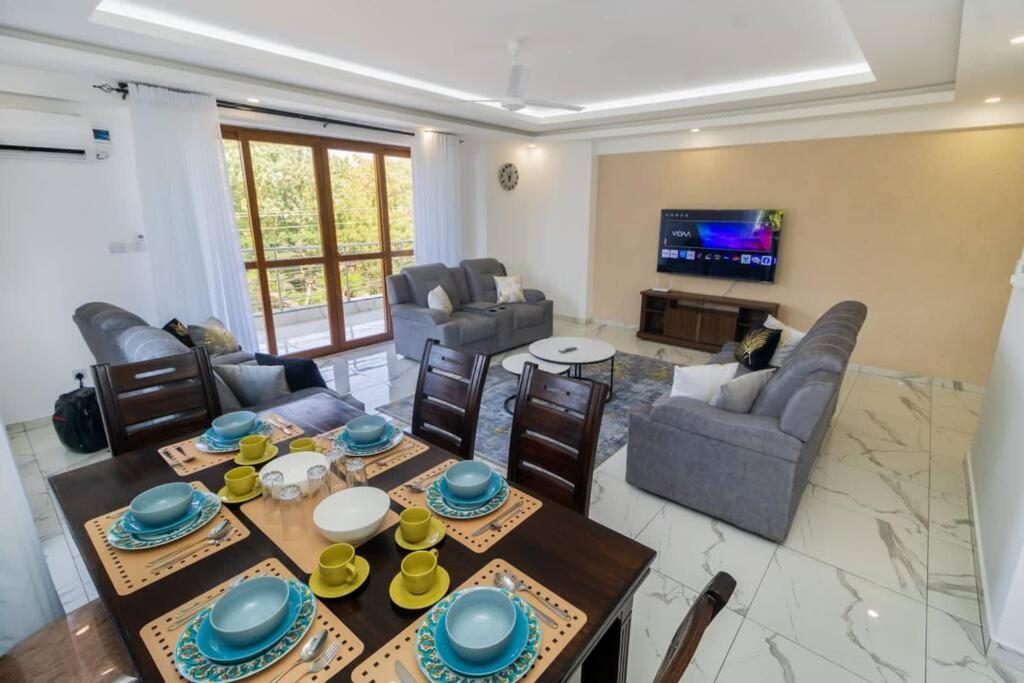 Sedra home@Aqua apartments view 2