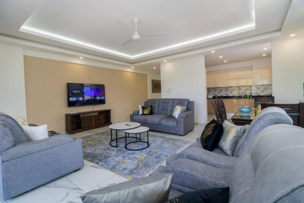 Sedra home@Aqua apartments view 5