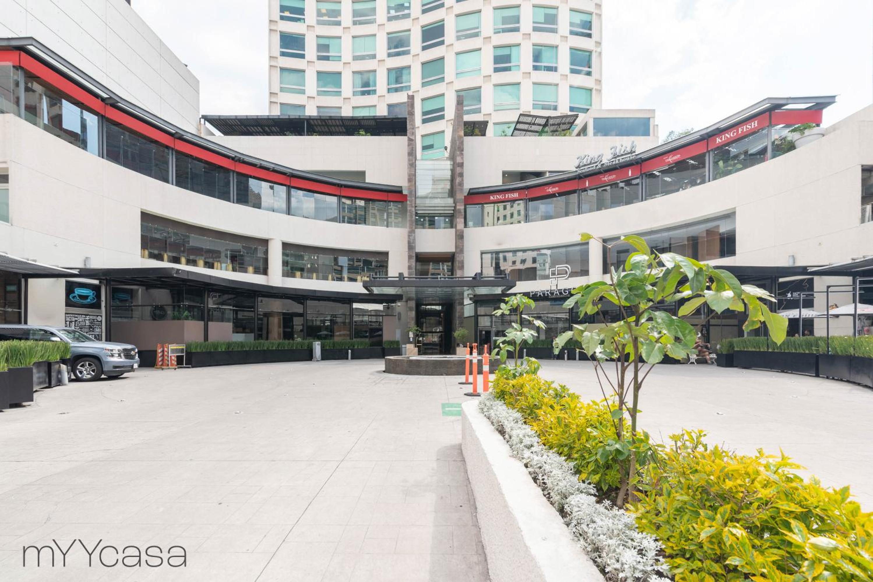 Luxurious Studio w/ City Views From the 46th Floor — Mexico City