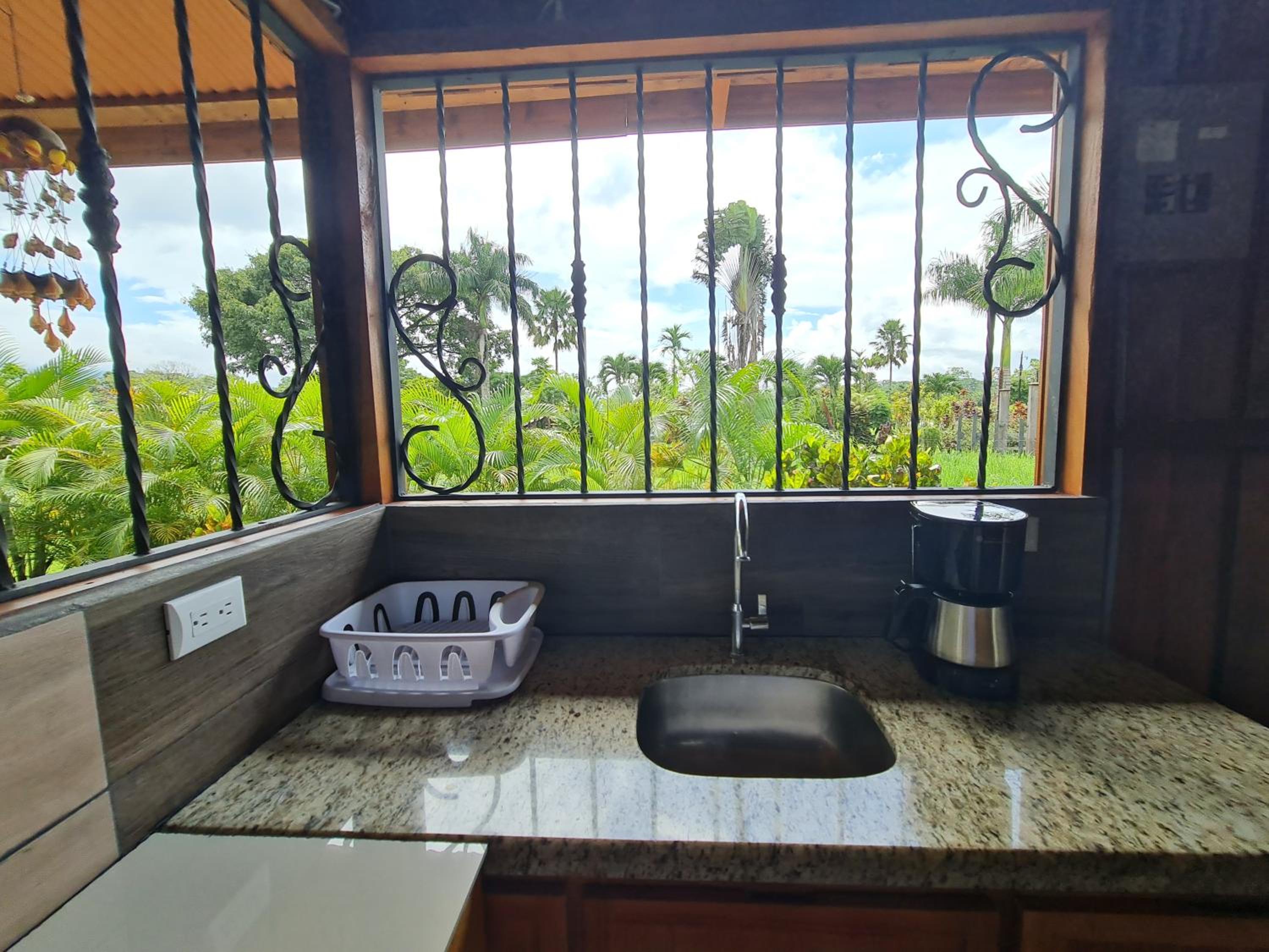 Cabin in La Fortuna : Ceiba Eco Container