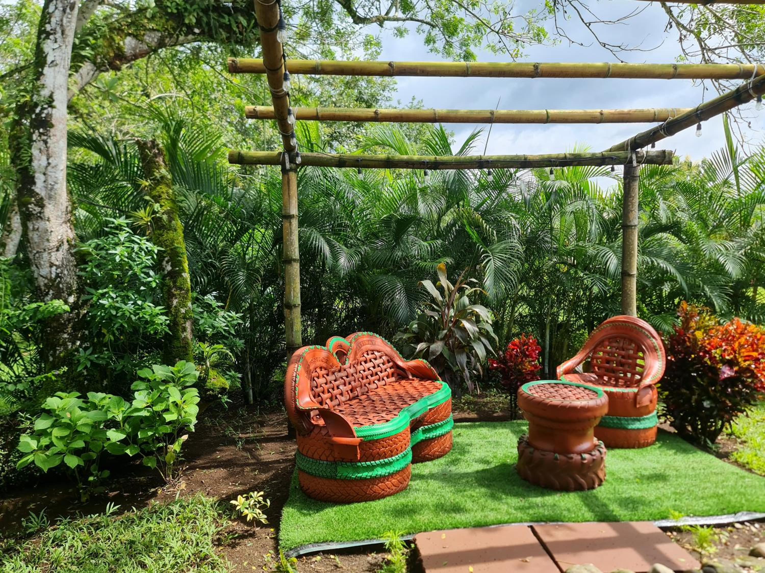 Cabin in La Fortuna : Ceiba Eco Container