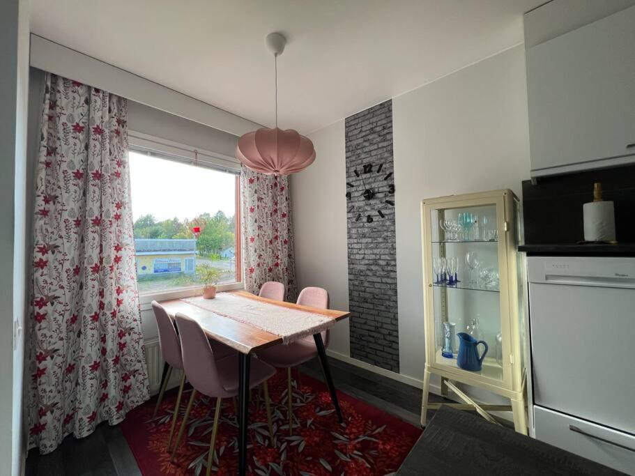 Aurora Apartment 2BDR wSauna