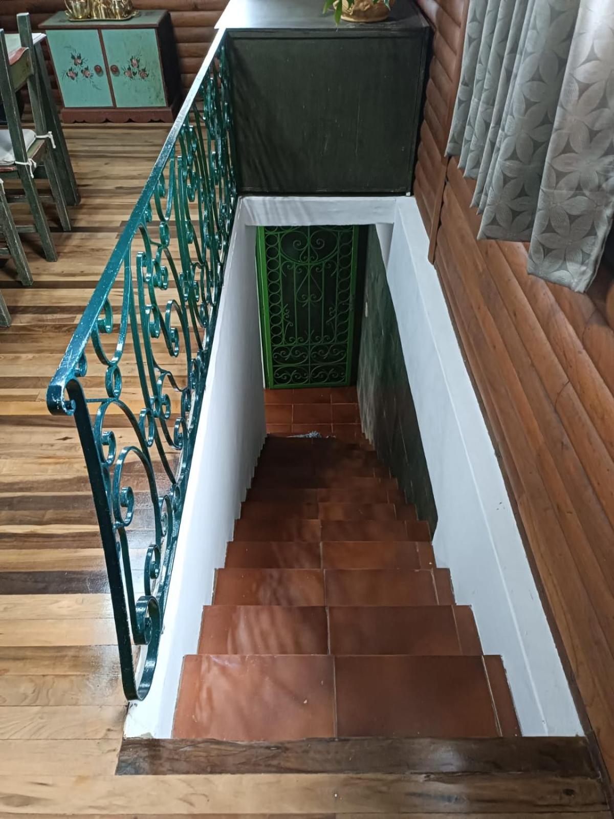 Casa de Campos do Jordao no alto da Vila Inglesa com vista maravilhosa