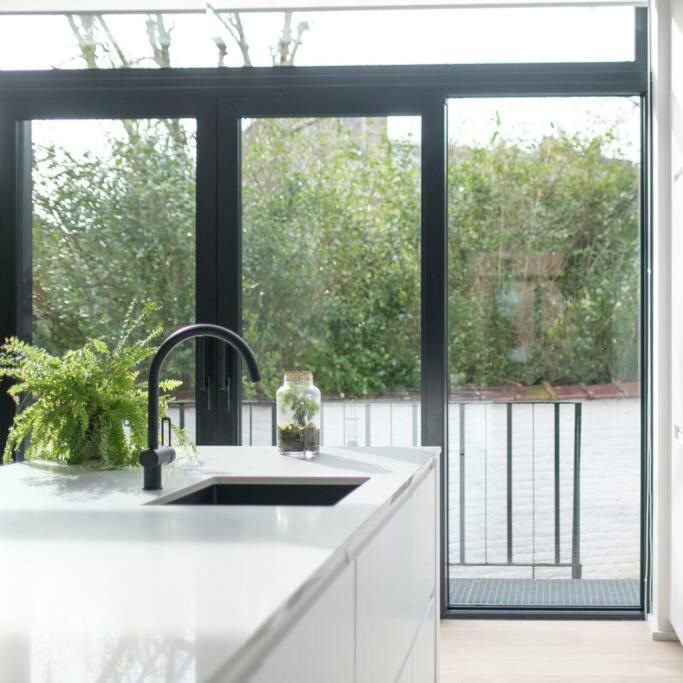 Spacious 1-bedroom duplex in Uccle!
