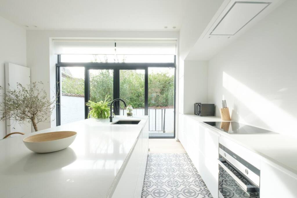 Spacious 1-bedroom duplex in Uccle!