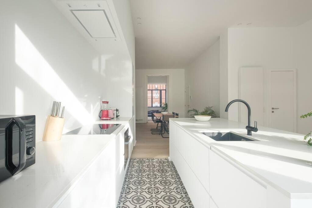 Spacious 1-bedroom duplex in Uccle!