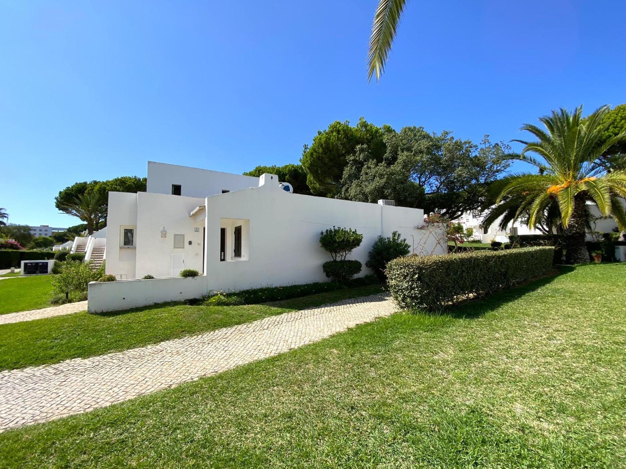 Albufeira Balaia Golf Vilage 3 With Pool by Homing view 4