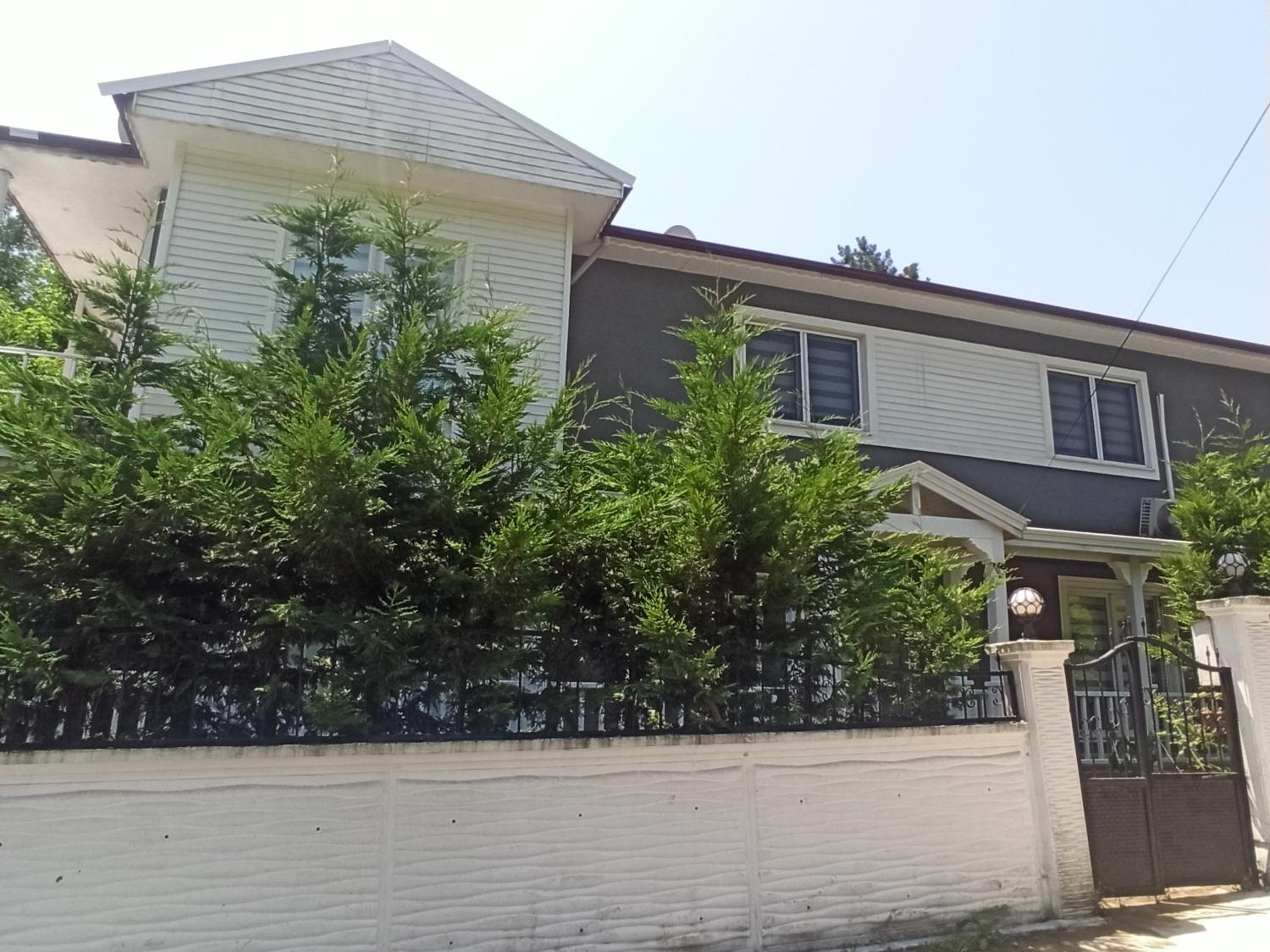 Grandvadi Villa kapalı ısıtmalı havuz view 4