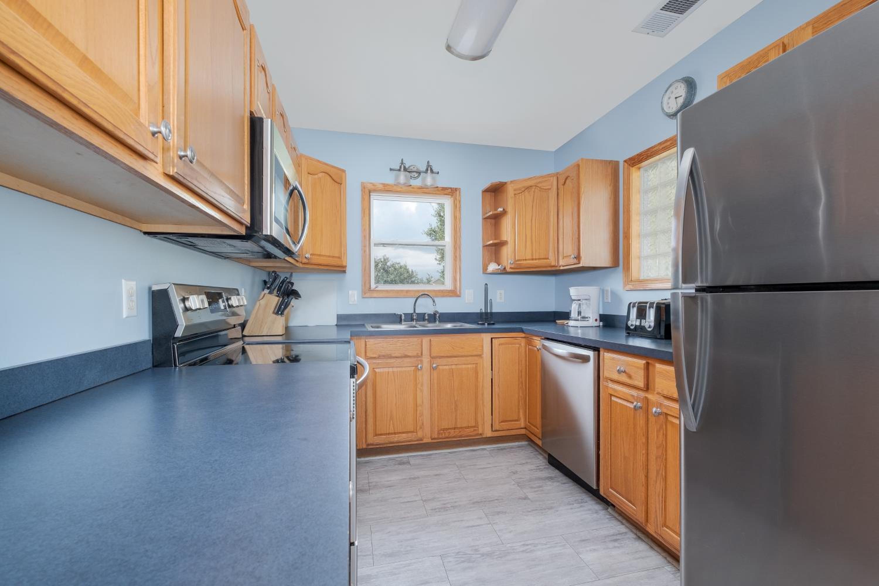 1747 - Resting Beach Place by Resort Realty view 4
