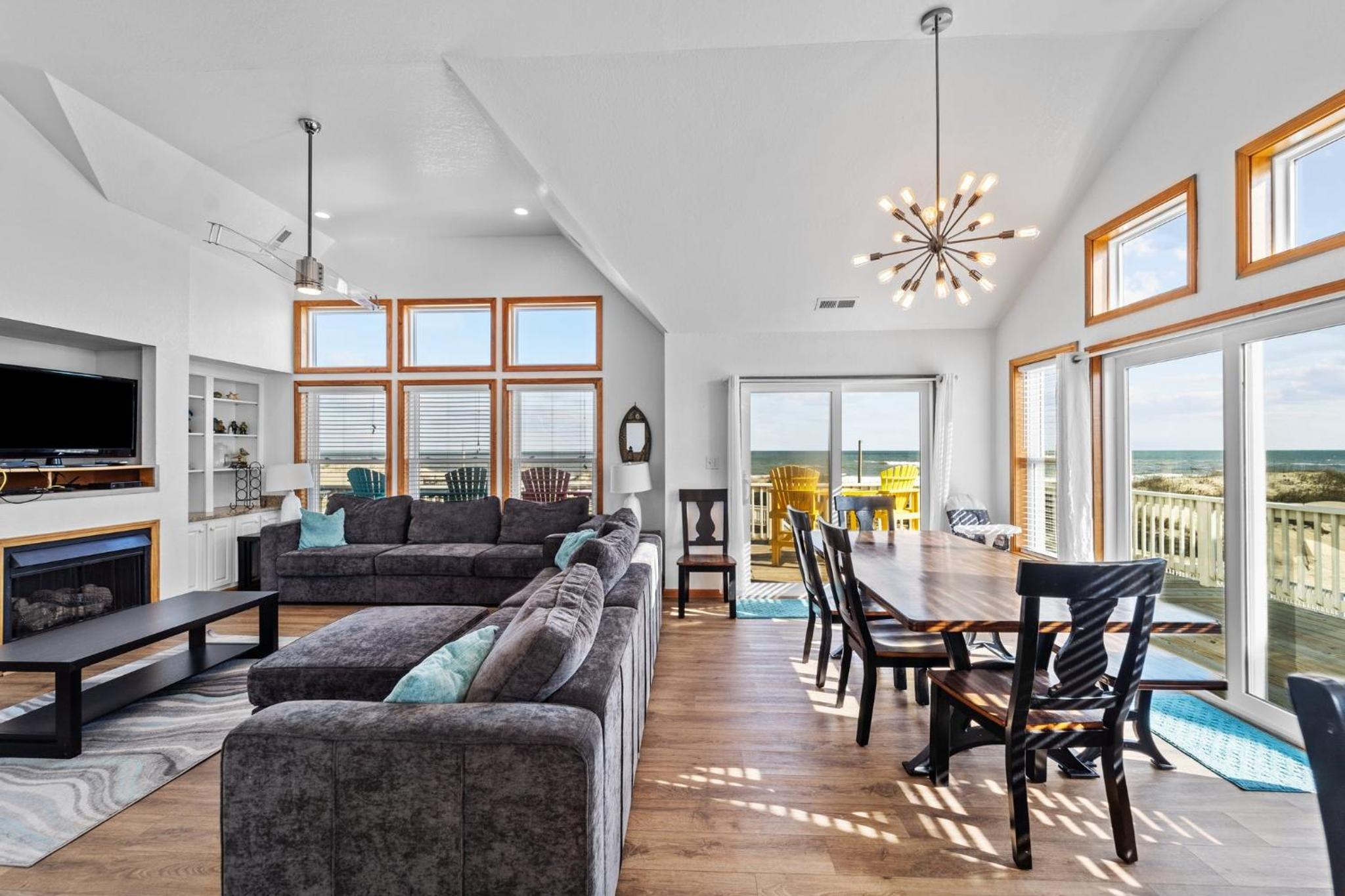 5703 - The Fritz Carlton by Resort Realty view 5