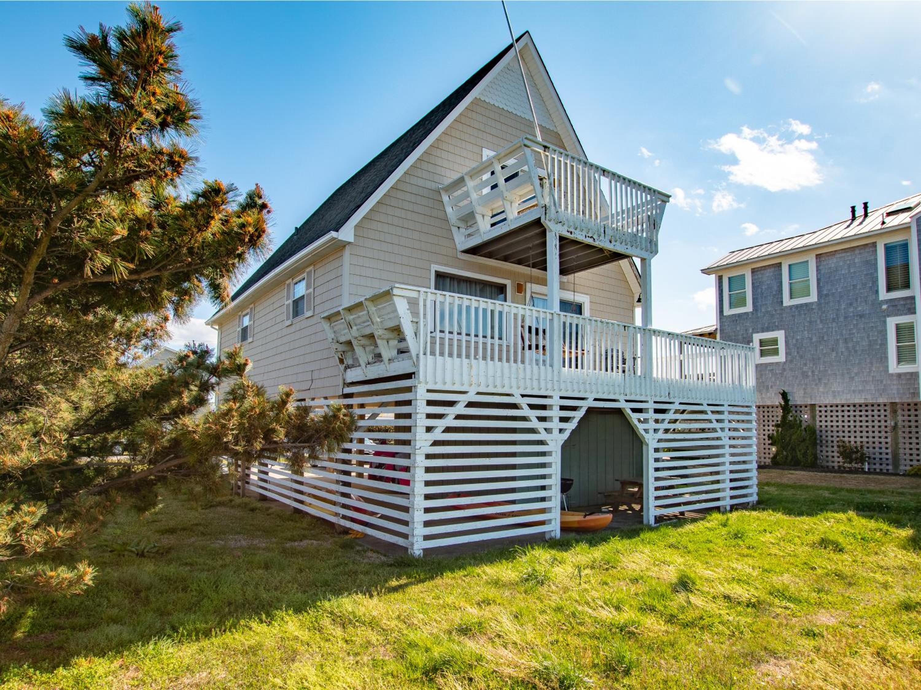 5723 - Urban Gorilla by Resort Realty view 2