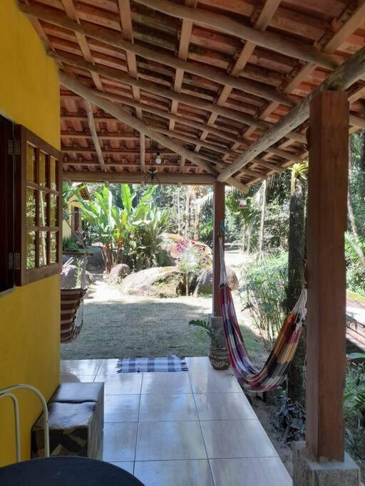 Recanto da Margo 2, casa com acesso a cachoeira até 10 pessoas