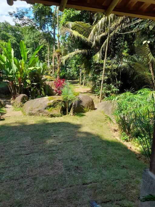 Recanto da Margo 2, casa com acesso a cachoeira até 10 pessoas