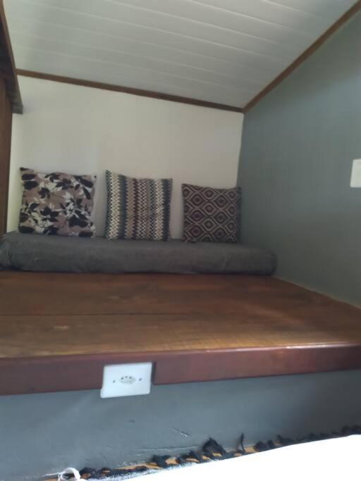 Recanto da Margo 2, casa com acesso a cachoeira até 10 pessoas