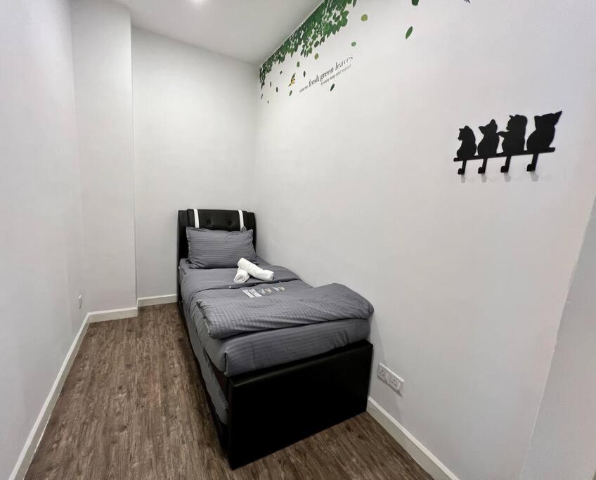 Nearest to Legoland - Comfy Home 4pax 2BR #Cowidea photo 6