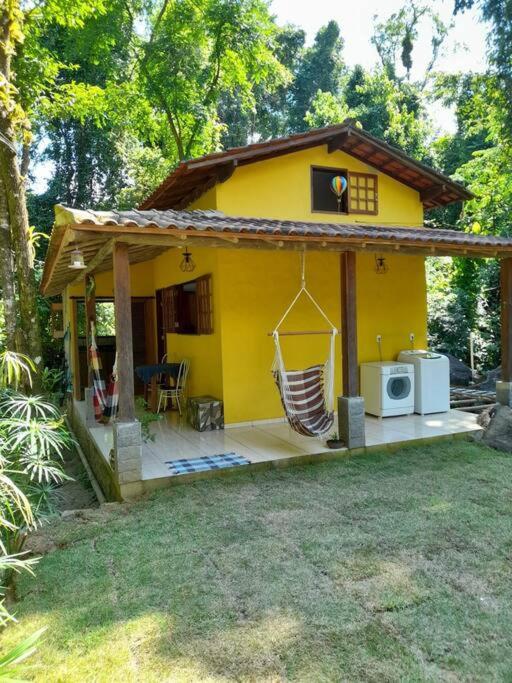 Recanto da Margo 2, casa com acesso a cachoeira até 10 pessoas
