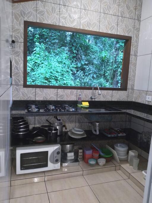 Recanto da Margo 2, casa com acesso a cachoeira até 10 pessoas