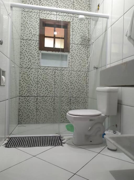 Recanto da Margo 2, casa com acesso a cachoeira até 10 pessoas