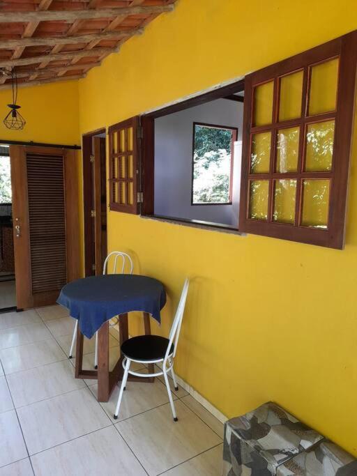 Recanto da Margo 2, casa com acesso a cachoeira até 10 pessoas