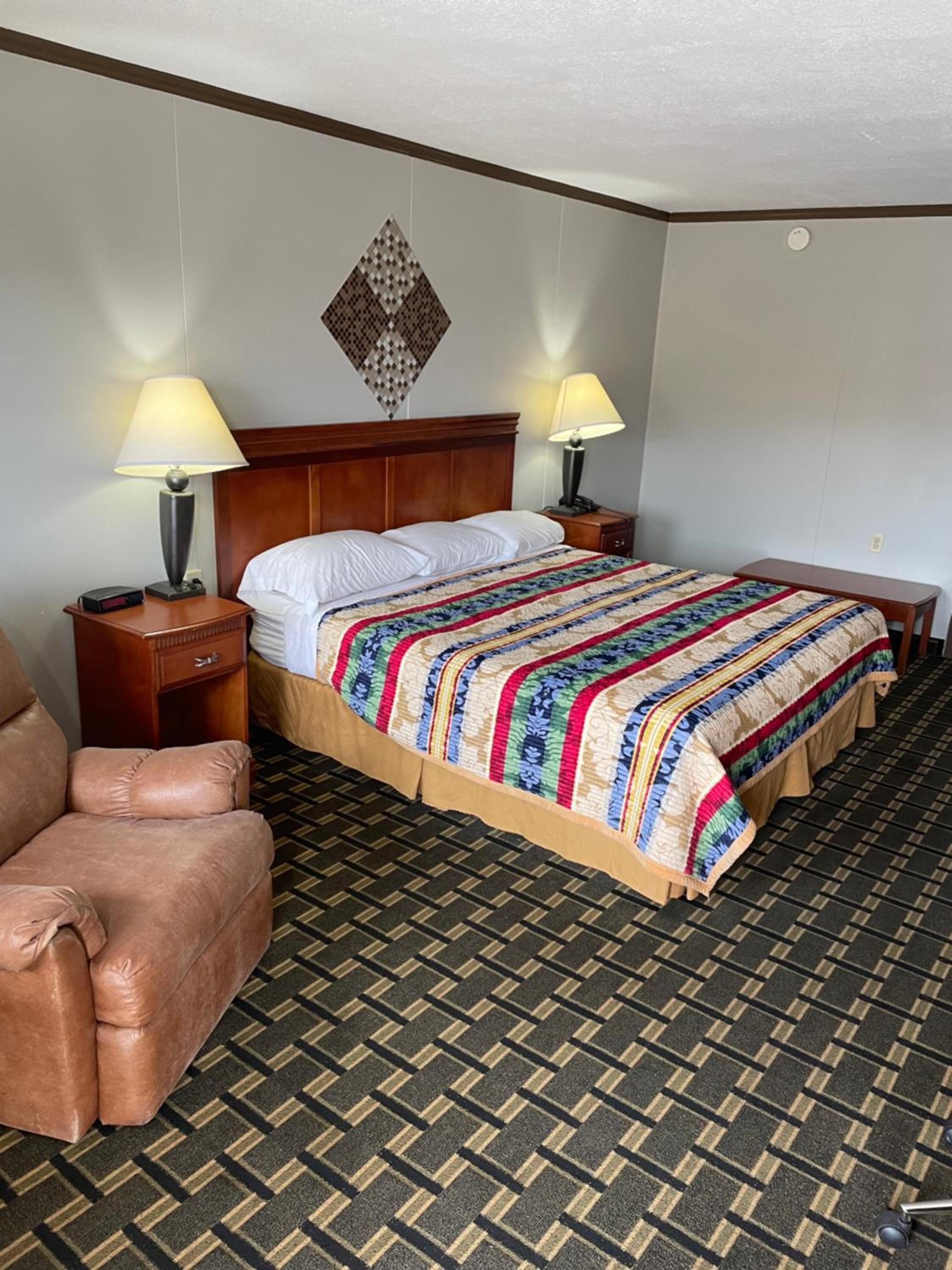 Elk City Vacations - Bedford Inn - Property Image 12