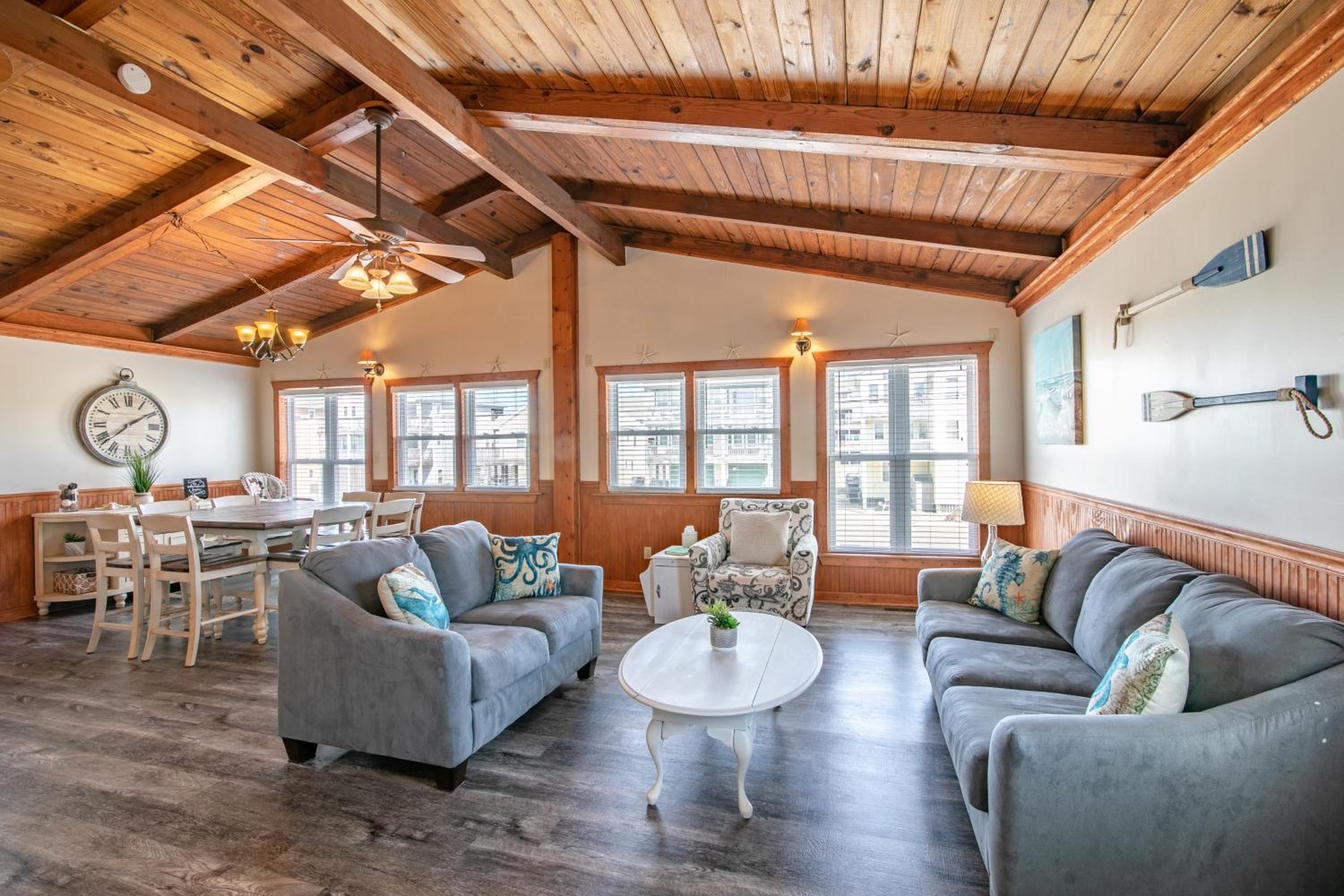 5377 - Memorial Blvd by Resort Realty view 2