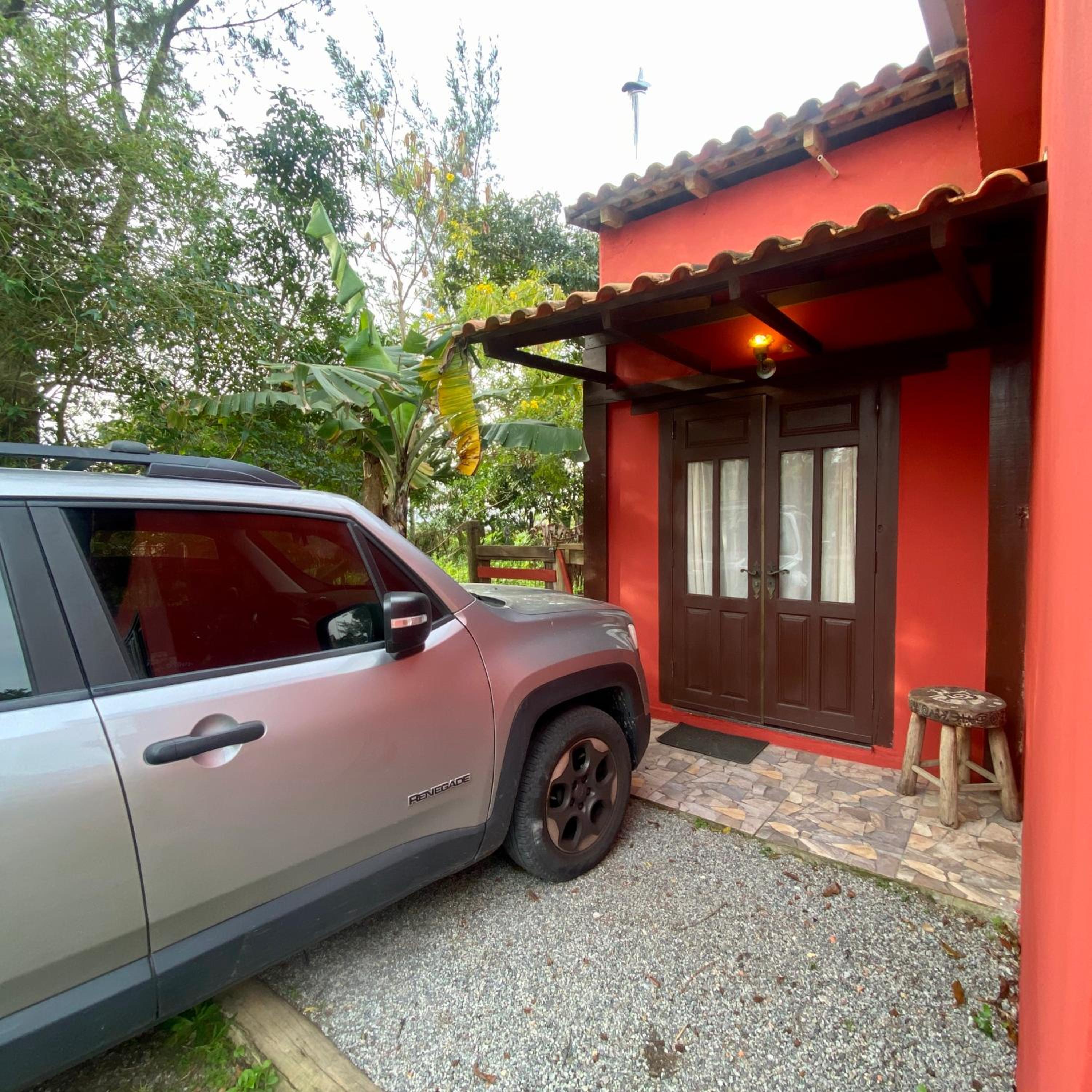 Casa Solana - confortável, em rua calma, no centro do Rosa
