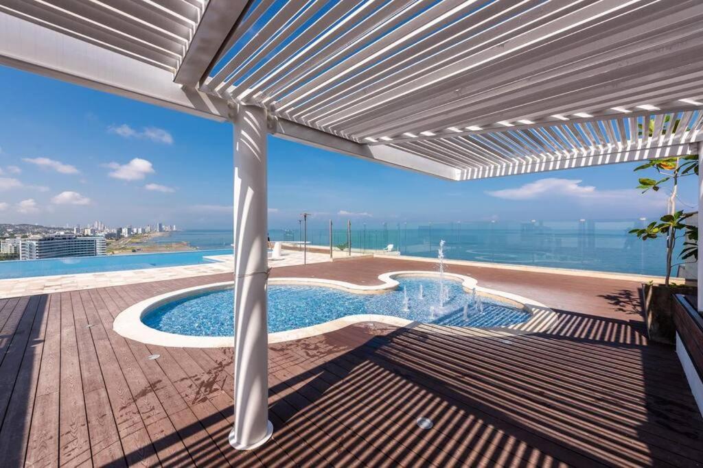12 personas en Morros apto familiar frente al mar Cartagena 4 hab playa piscina