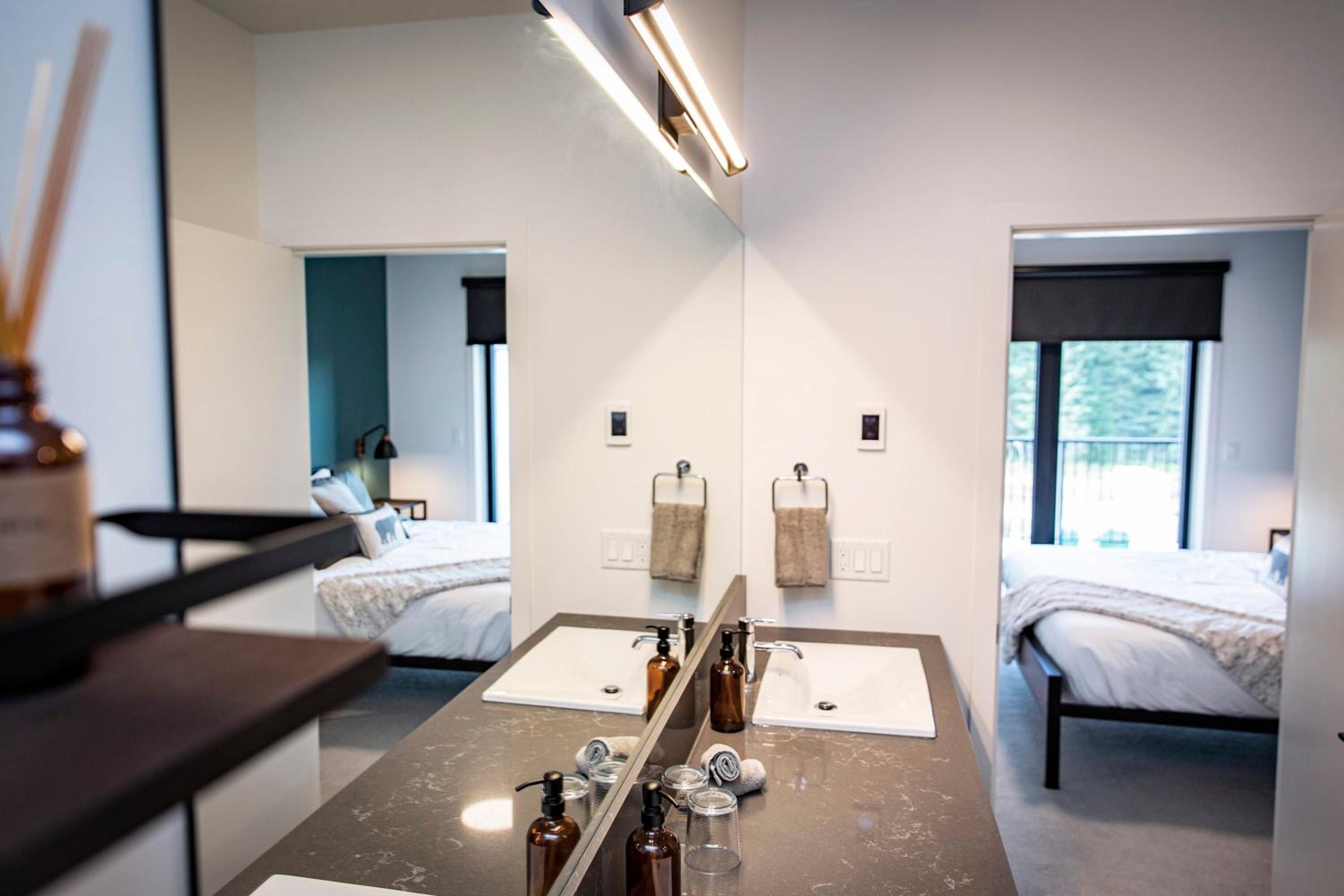 The Three Bear Penthouse - with Hot Tub