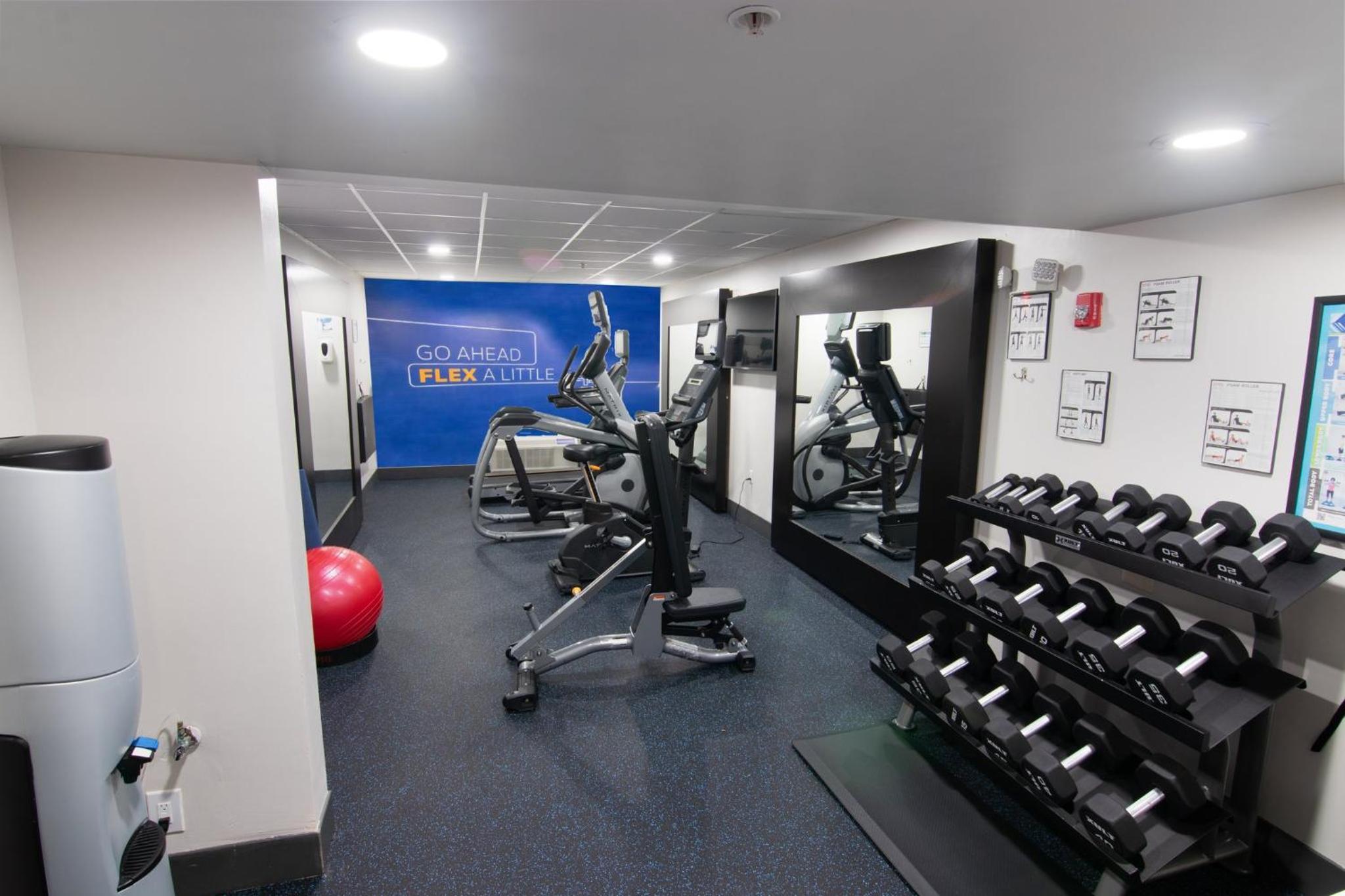Fort Lauderdale Vacations - Holiday Inn Express and Suites Fort Lauderdale Airport West, an IHG Hotel - Property Image 4