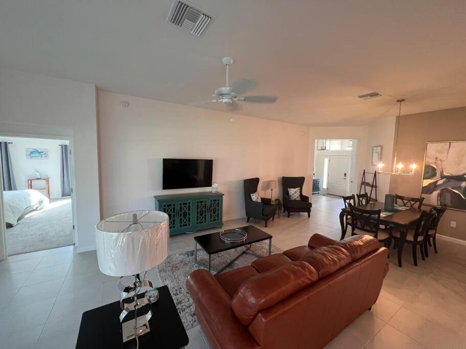 The Villages: Village of Deluna at Marsh Bend view 5