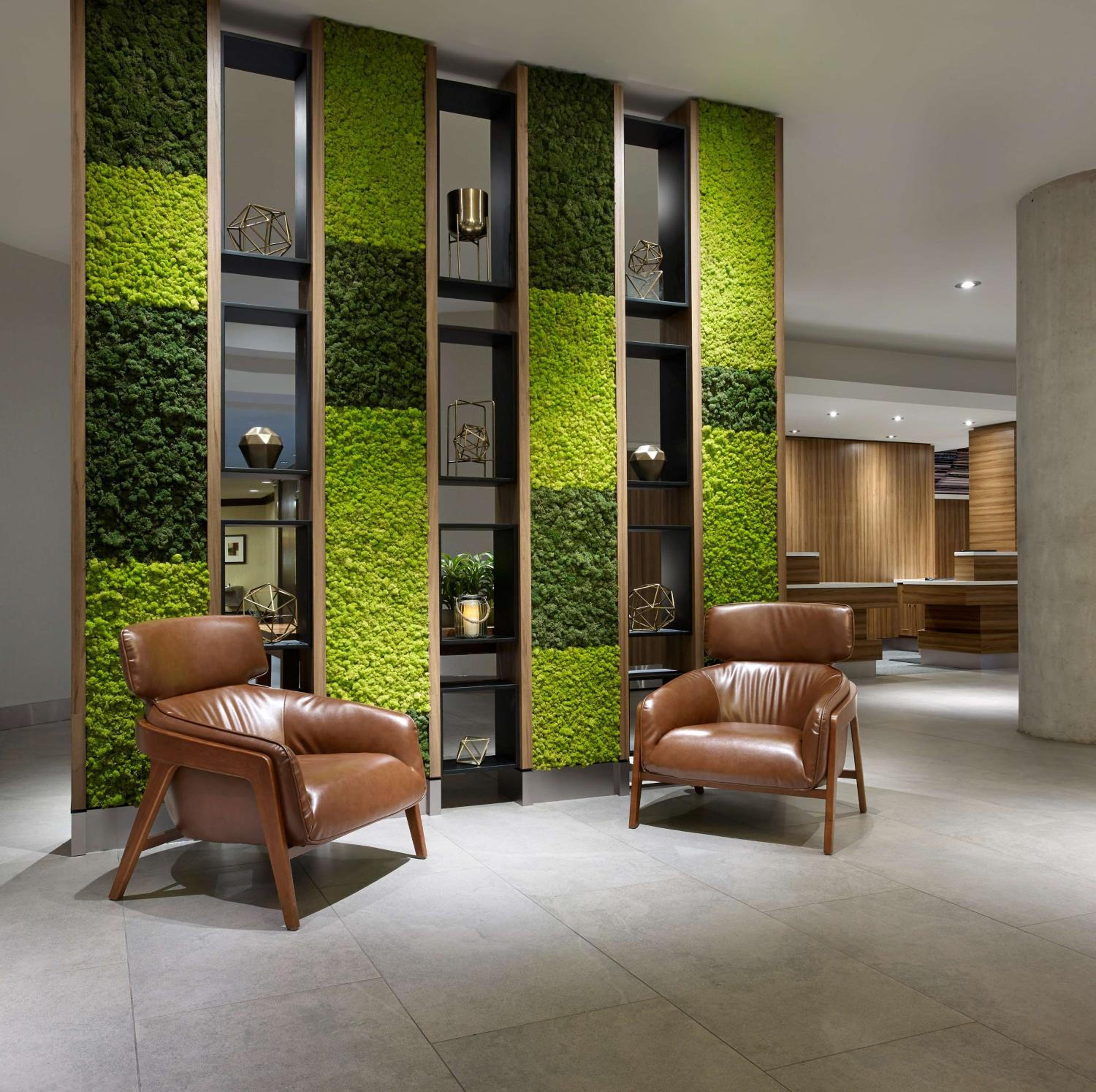 Hilton Garden Inn Toronto Airport-3