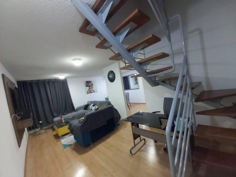 Hermoso departamento dentro de condominio privado