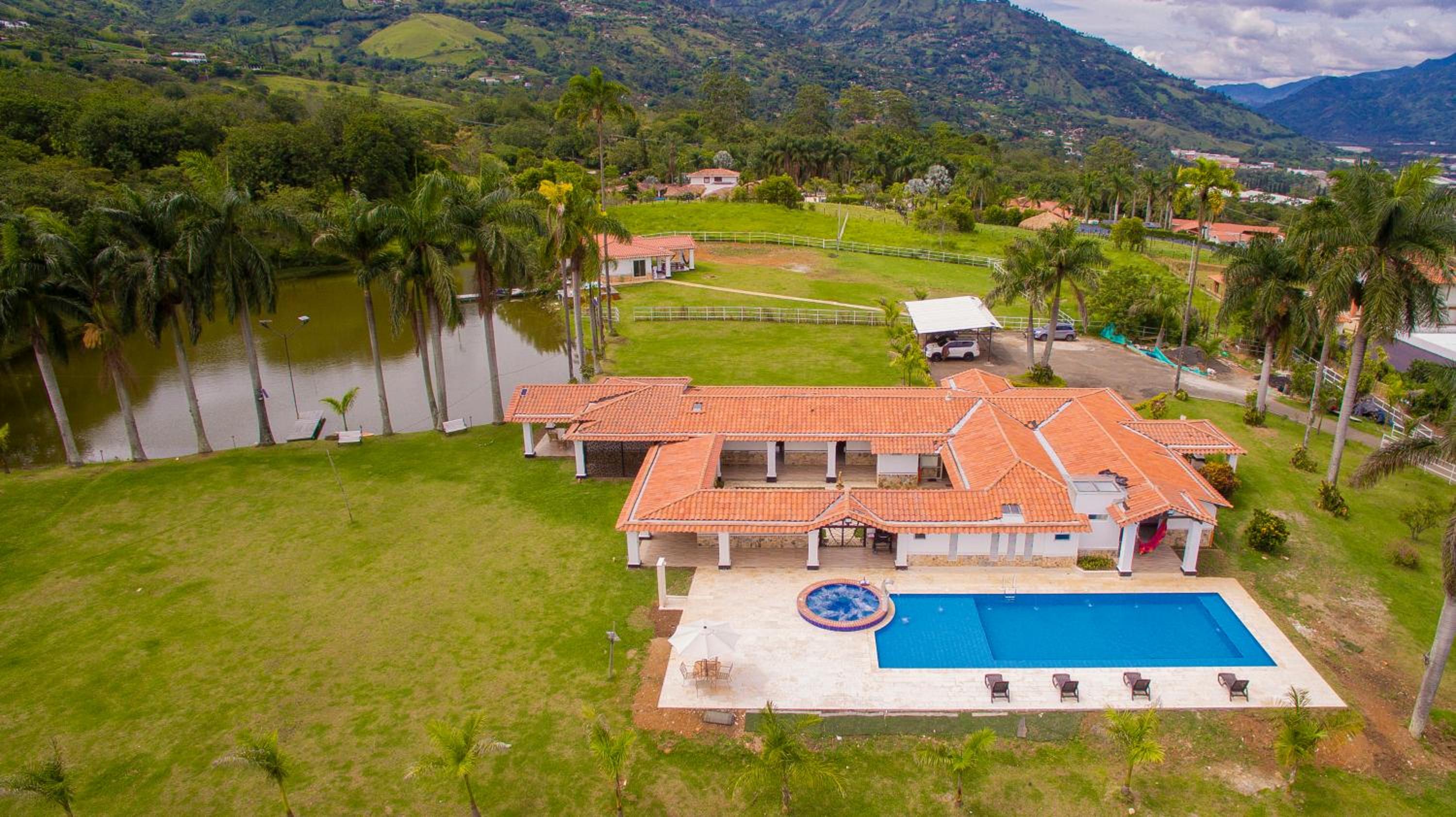 Espectacular Villa en Copacabana