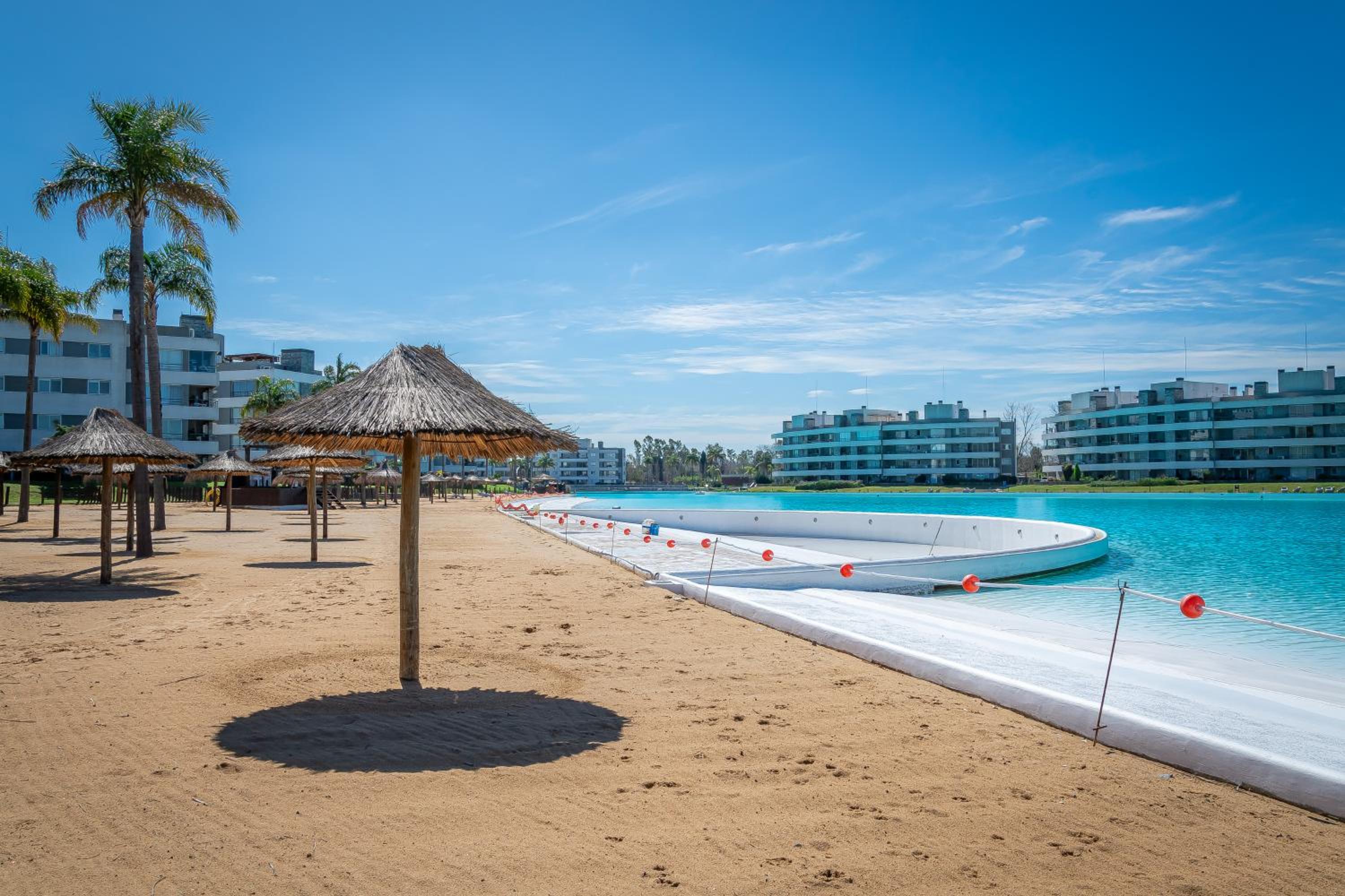 Your Oasis 2-BD Crystal Lagoon Pilar