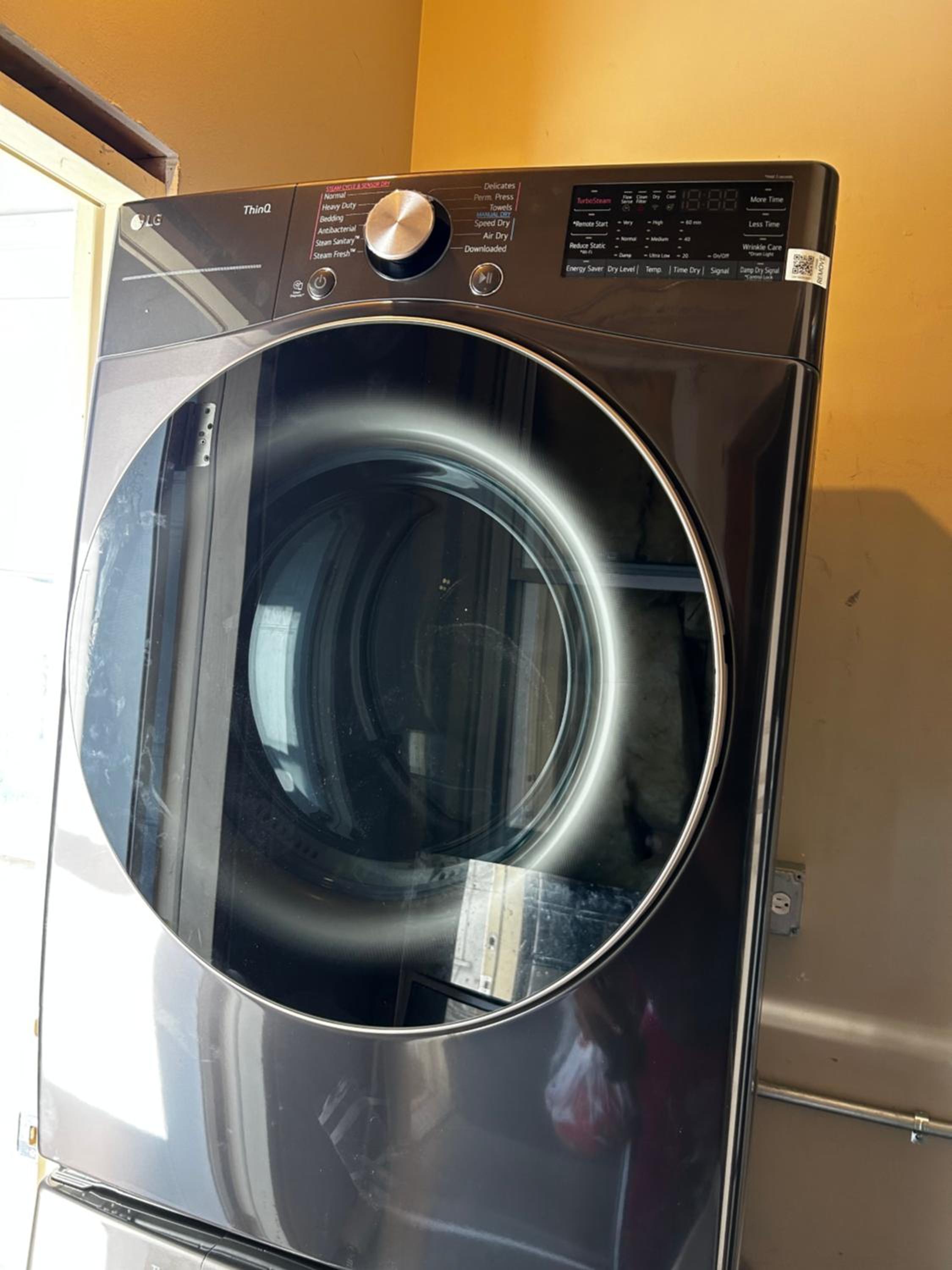 Chicago Vacations - ONE ROOM in AN APT HAVEN - Property Image 4