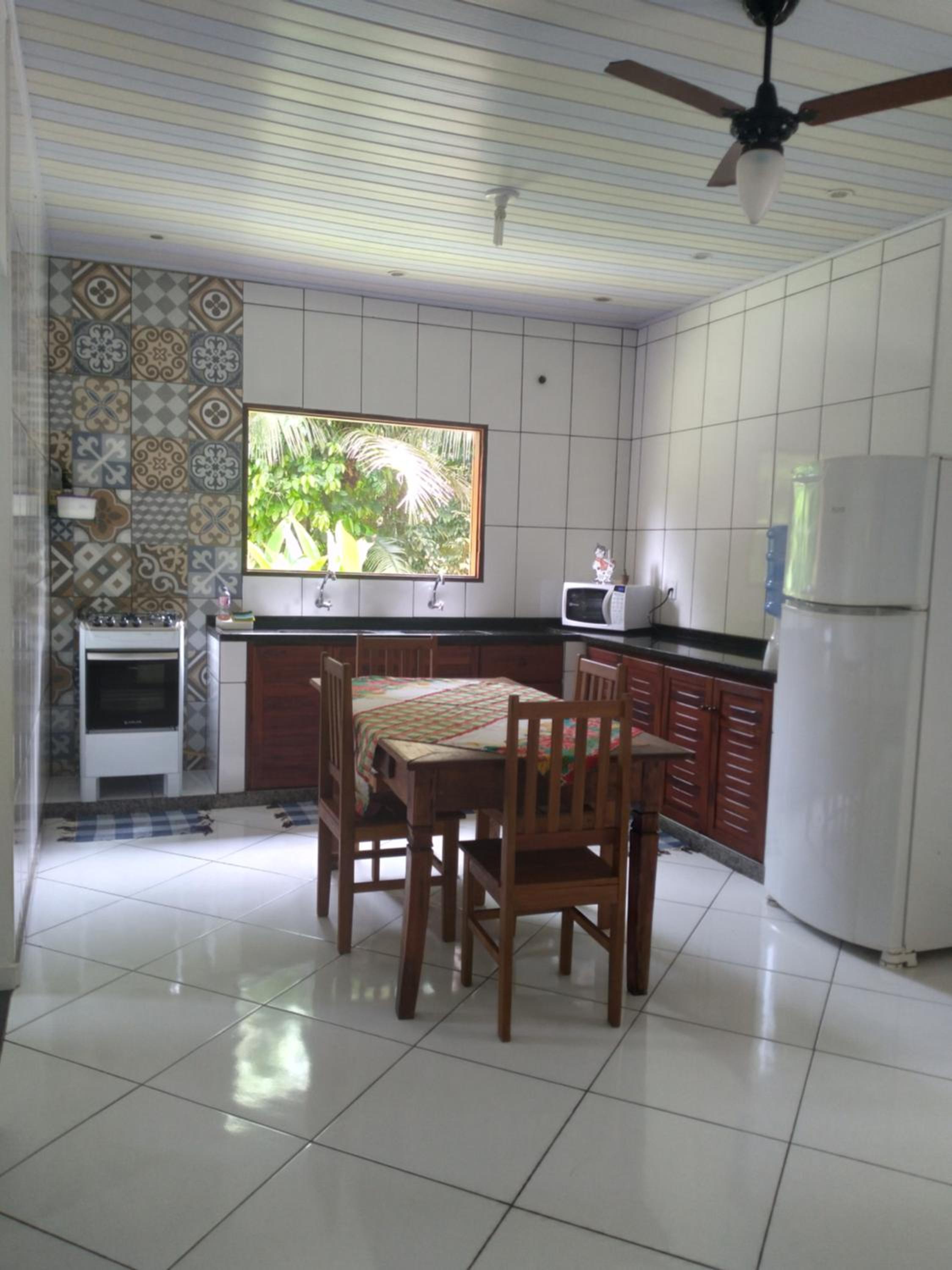 Recanto da Margo 2, casa com acesso a cachoeira até 10 pessoas