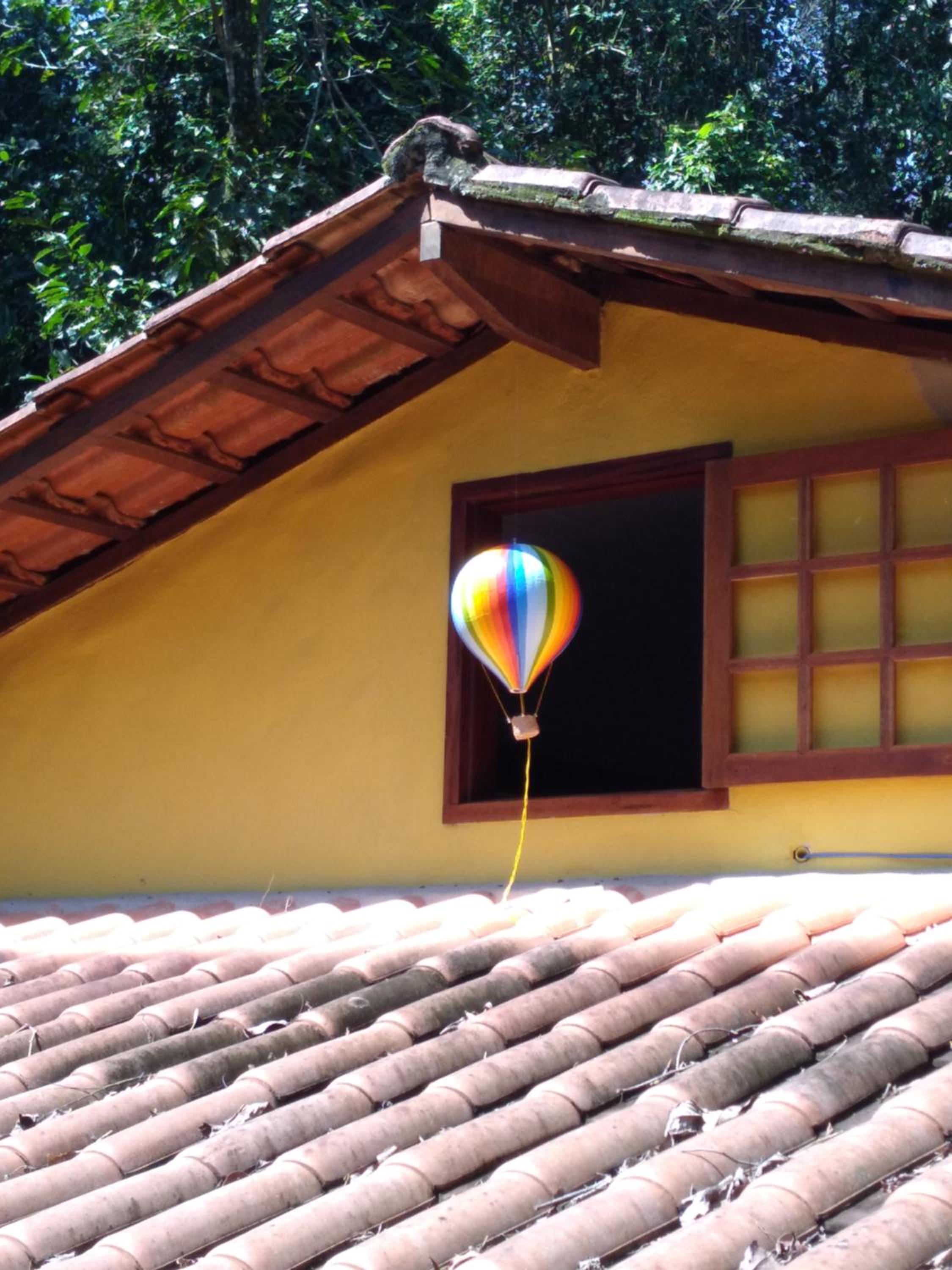Recanto da Margo 2, casa com acesso a cachoeira até 10 pessoas