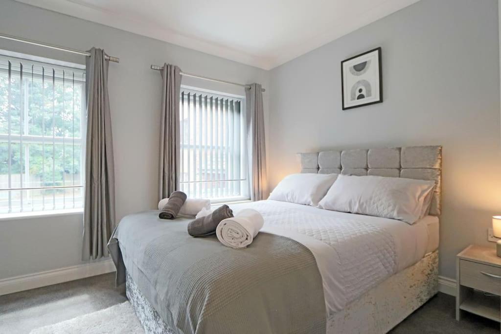 Deluxe & Modern 2bed House view 2