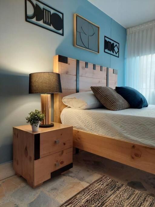 hermoso aparta estudio.