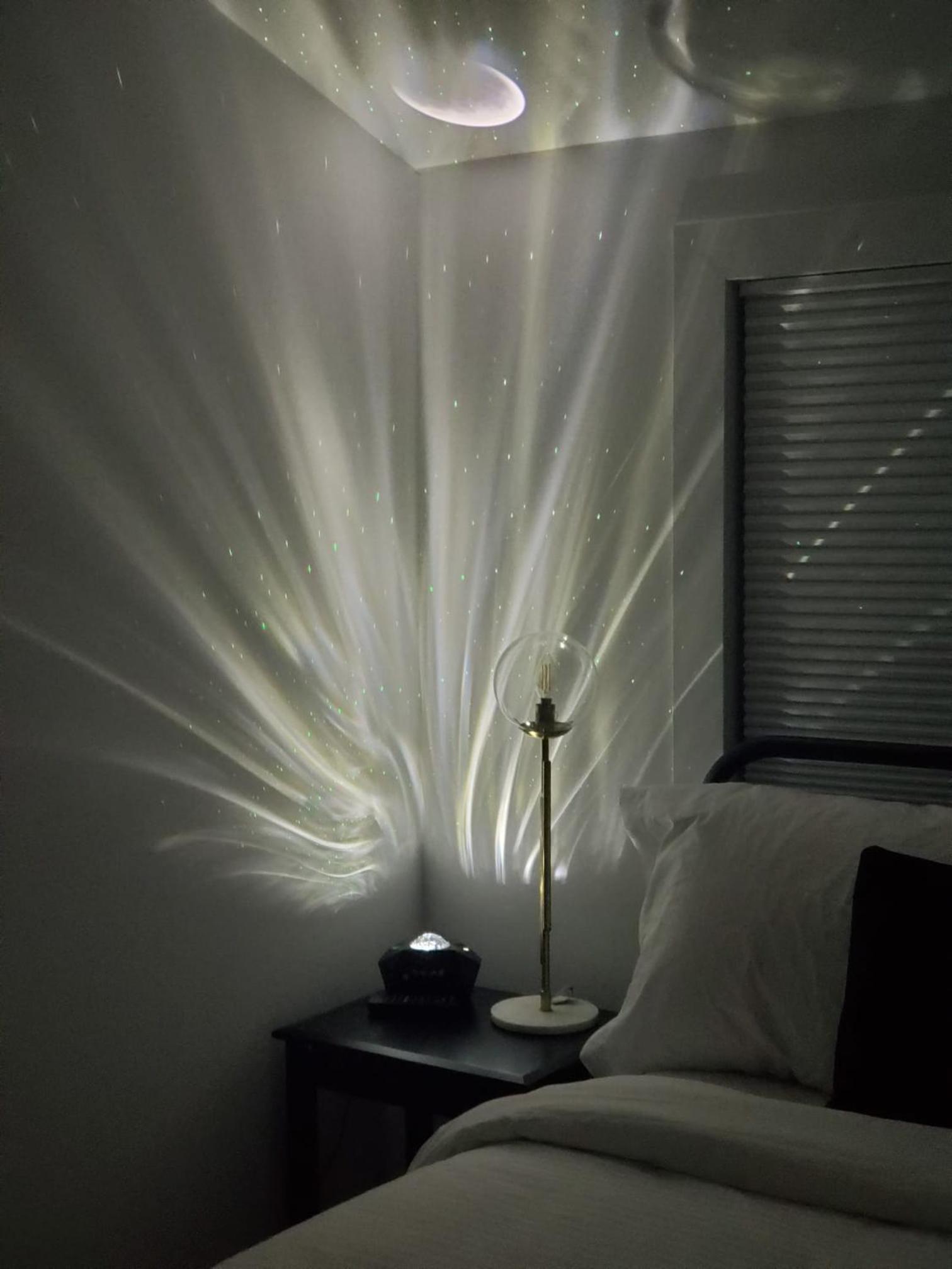 Charming Kelowna Haven with Hot Tub, Parking & Pet Friendly - Image 5