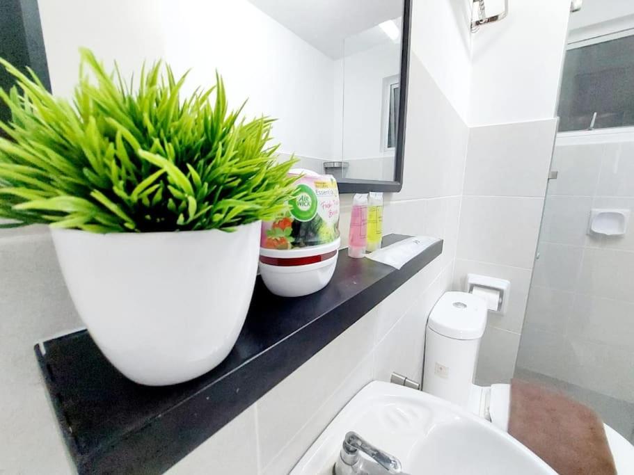 Alanis Guest House-GatewayKLIA-NetflixWifi
