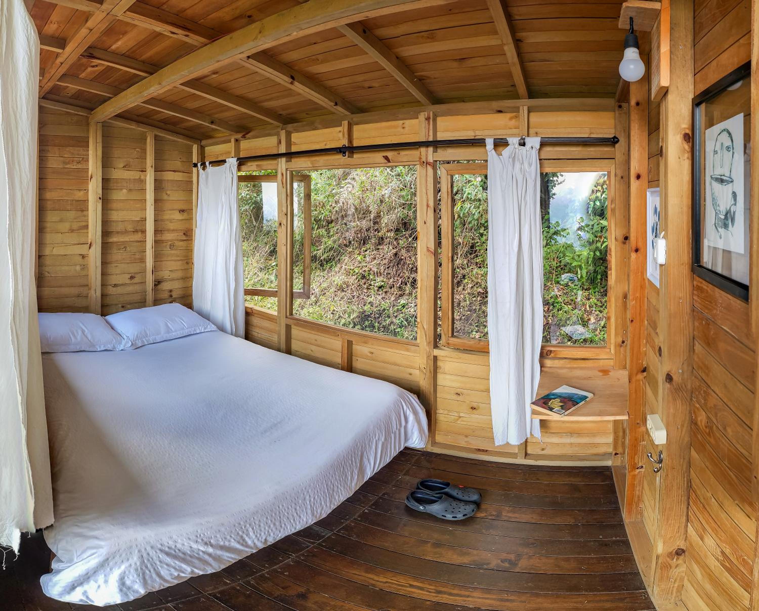 La Peña Abejorral - Hostal de Aventura