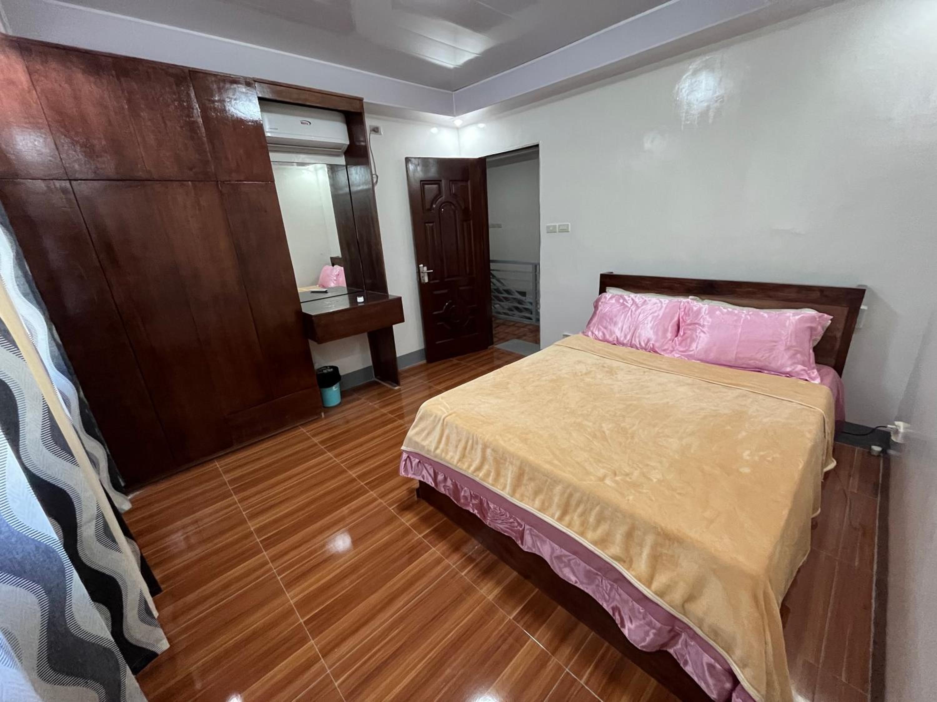 Laguindingan Town House view 4