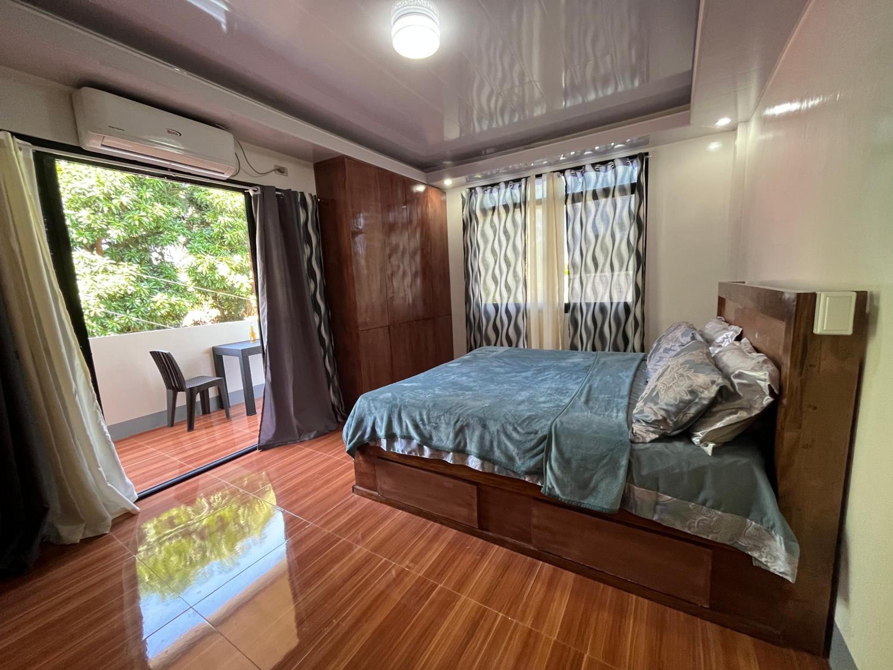 Laguindingan Town House view 3
