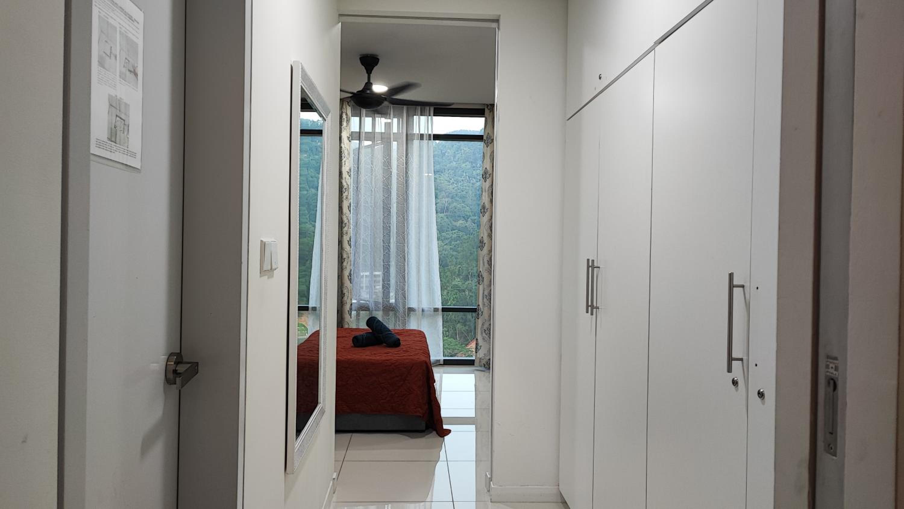 KL East 2-Bedroom, 2-Queenbed Prime Video